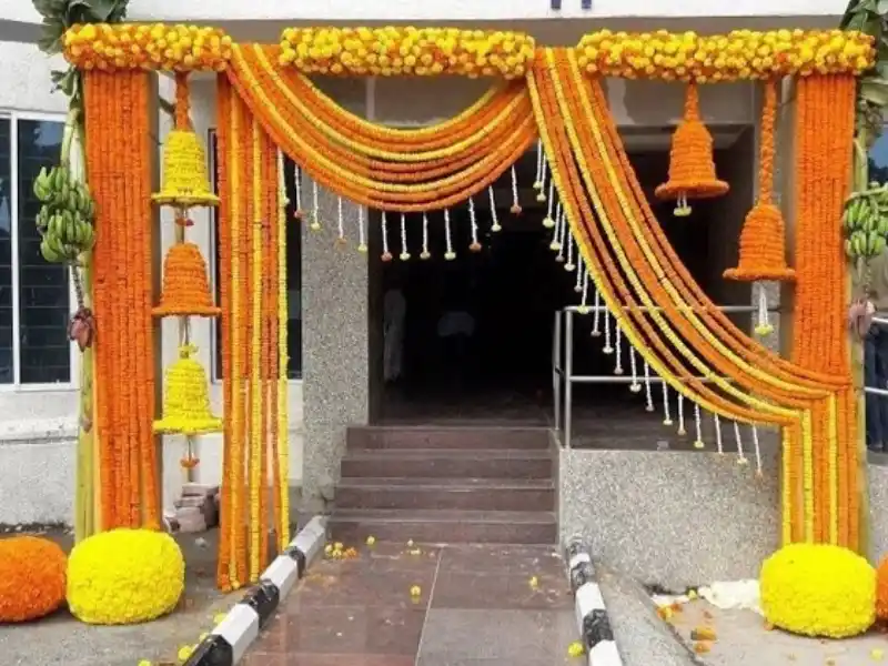 Griha Pravesh Flower Decoration in Kolkata by Hayat Flower Decoration